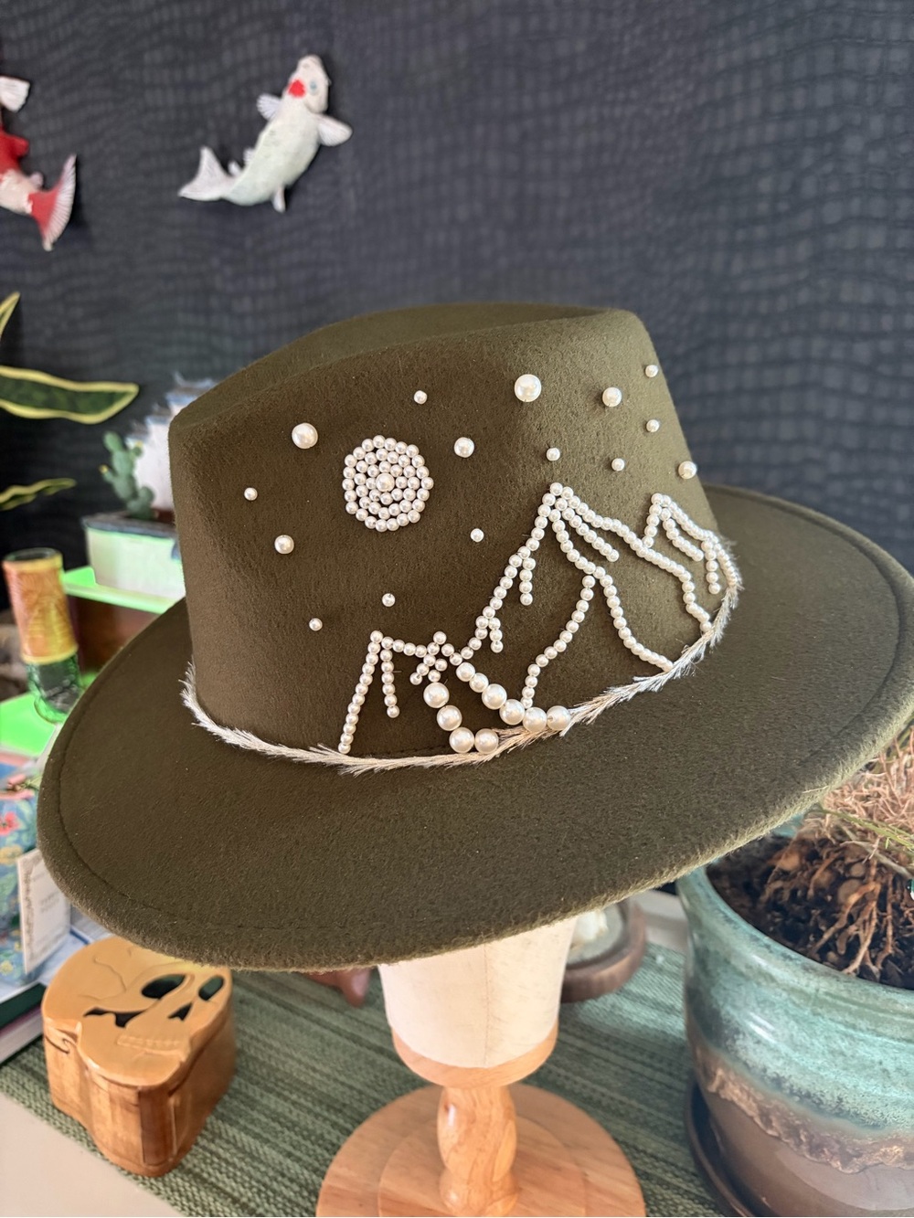 Olive Green Women's Pearl-Embellished Felt Fedora